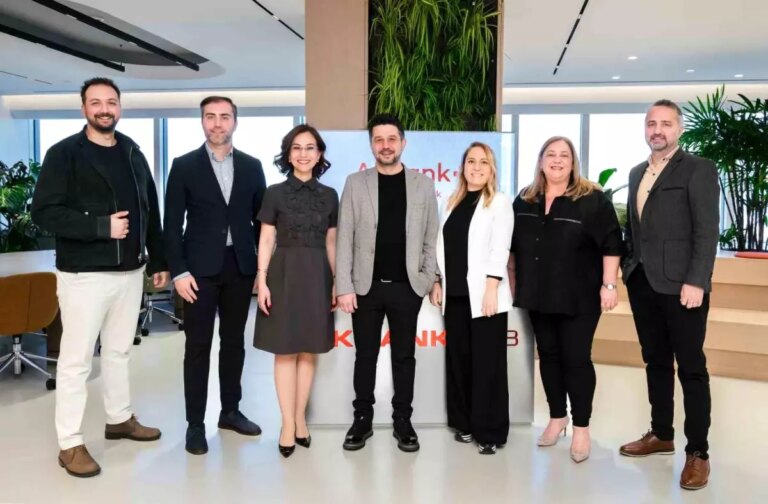 akbank-girisimcilik-programinda-yeni-yatirimlar-yapti-PXeZCOcD.jpg