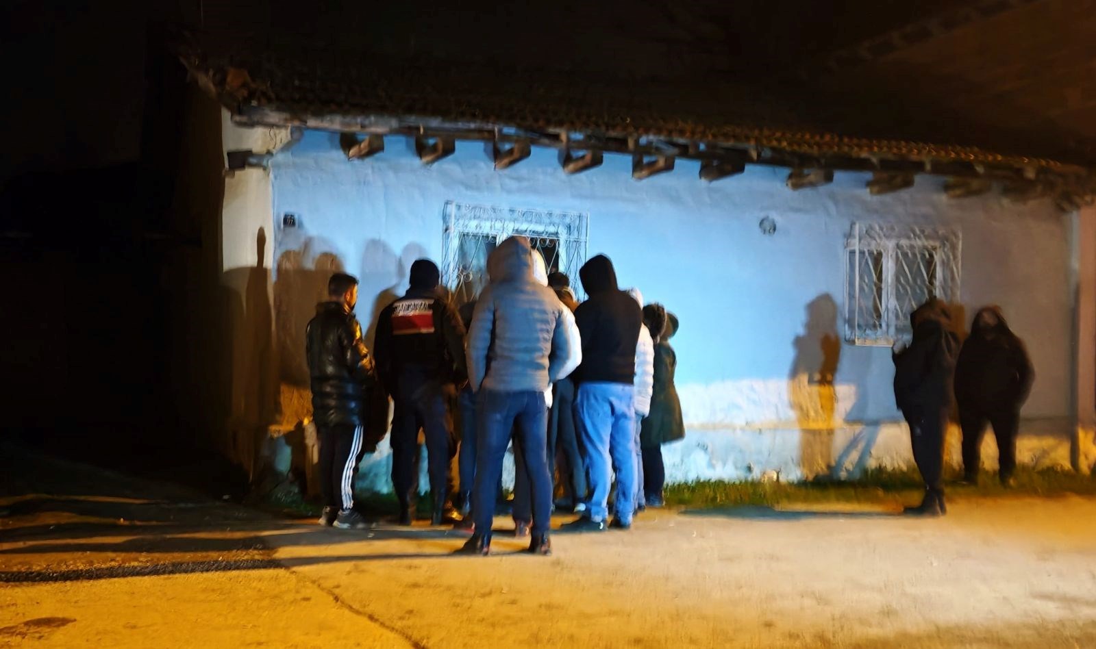 bursada-rehine-krizi-saatlerdir-ikna-edilmeye-calisiliyor-PpKca8yh.jpg