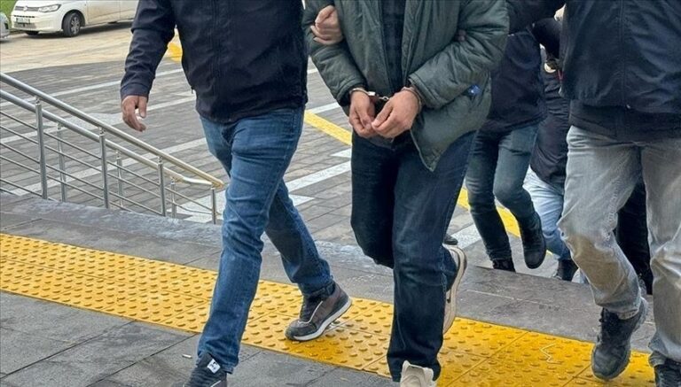 kayseride-uyusturucu-operasyonu-3-gozalti-MkF4qksc.jpg