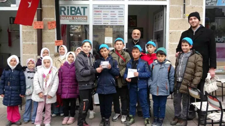 kuran-kursundan-gazzeye-yardim-eli-rPEJ9Q53.jpg
