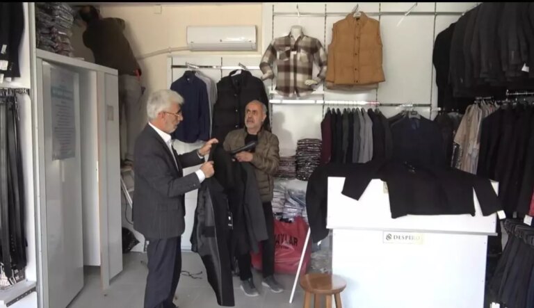 osmaniyede-depremzedelere-gecici-prefabrik-is-yerleri-saglandi-52XmHhBR.jpg