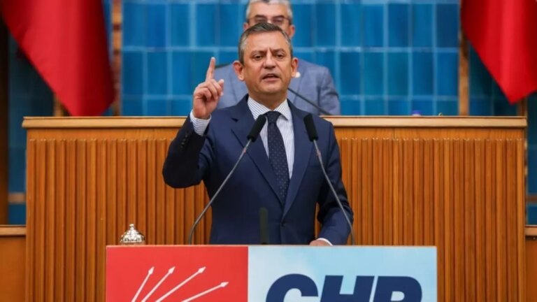 ozgur-ozel-cumhurbaskani-adayinin-nasil-belirlenecegini-acikladi-imamoglu-ve-yavasa-tesekkur-etti-6prCzVvV.jpg