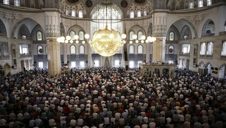 ramazan-bayrami-bu-yil-ne-zaman-2025-ramazan-bayrami-tatil-takvimi-fBYuRxCl.jpg