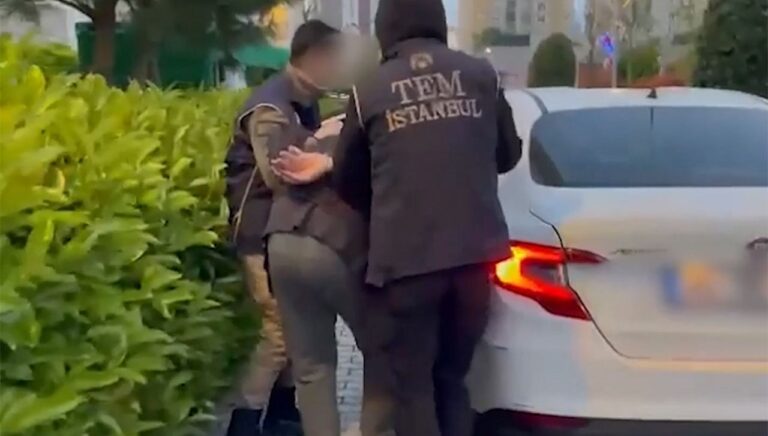 istanbulda-daes-operasyonu-17-supheliye-gozalti-ypUHyXRS.jpg
