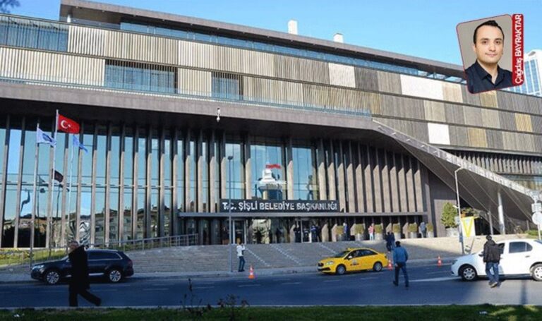 kayyum-atamalarinda-dikkat-ceken-ayrinti-yine-ayni-kadro-hedefte-pQFbzYjk.jpg
