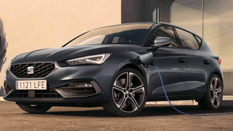 seat-leon-ehybrid-turkiyede-satisa-cikti-iste-fiyati-Ihf3bDAN.jpg