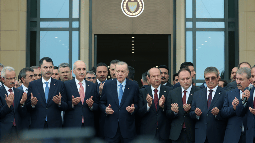 turkiyeden-kktcye-19-milyar-tllik-hibe-OWpY5q69.gif