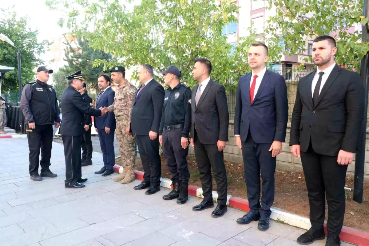 Ardahan Emniyet Müdürü Oğuz Tüzün Göreve Başladı