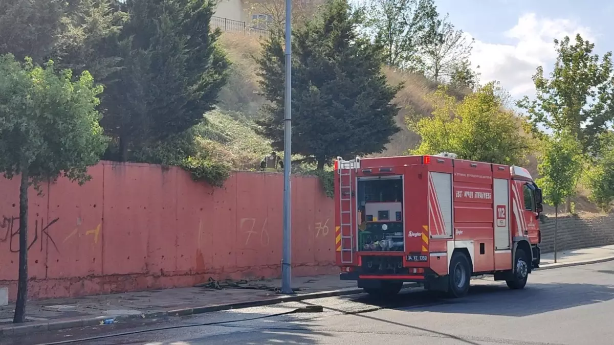 Küçükçekmece’de Yangın Kontrol Altında