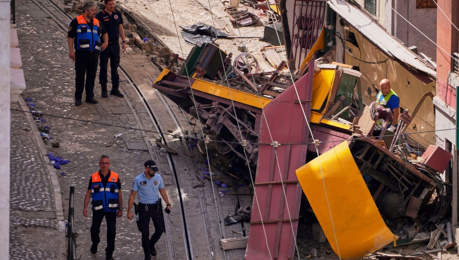 Lizbon’da füniküler faciası: Kaza sabahı denetimden geçmiş