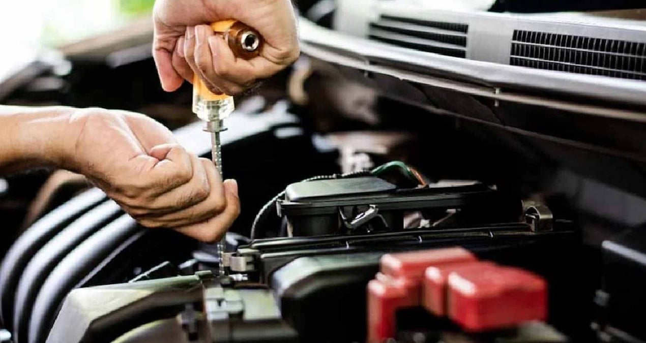 Oto tamircisi cüzdanı boşaltan araçları açıkladı