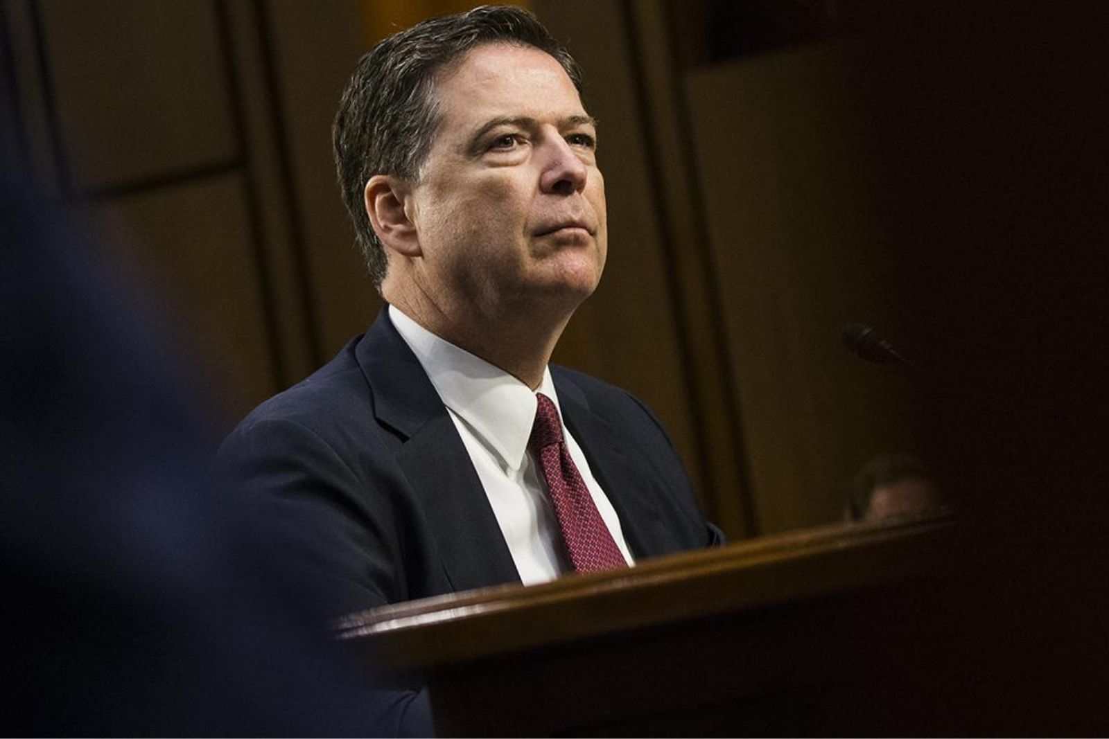 ABD’de eski FBI direktörü ve New York Başsavcısı haklarındaki davaların düşürülmesini istiyor