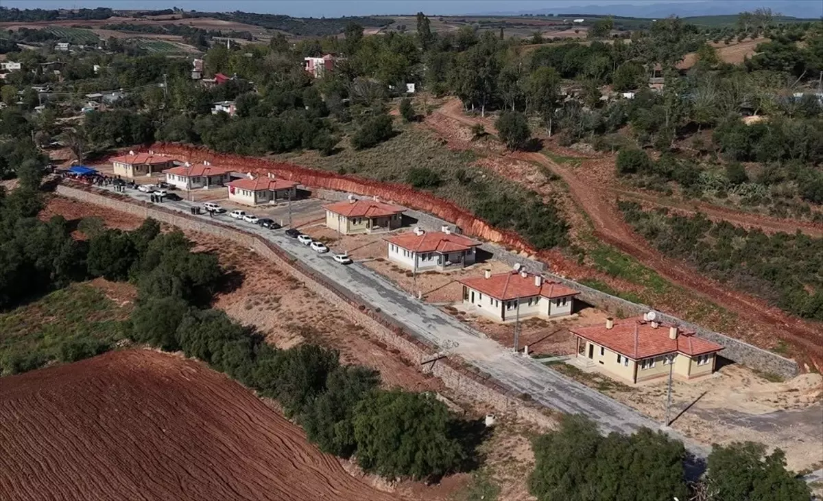 Düziçi’nde Deprem Konutları Sahiplerine Teslim Edildi