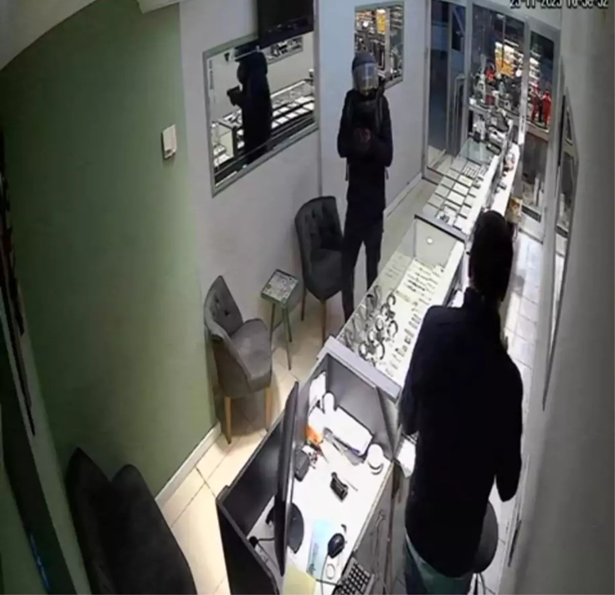 Fatsa’da Kuyumcuda Silahlı Soygun