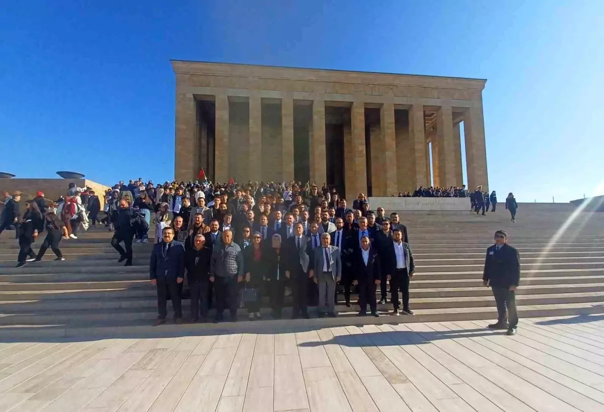 Hakan Saruhan, Anıtkabir’de Atatürk’ü Andı