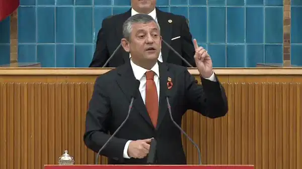 Özgür Özel’den Başsavcı Akın Gürlek’e yarına kadar mühlet: ‘Başsavcılık görevinin ve maaşının yanında başka bir gelir elde ettiniz mi?’