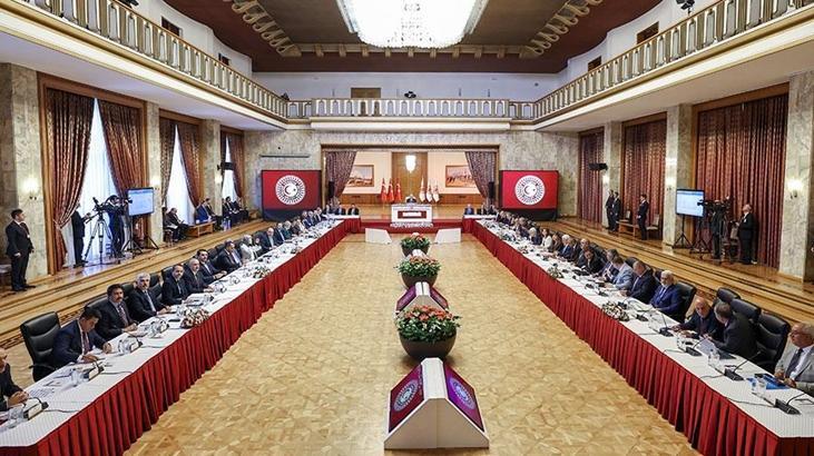 Süreç komisyonuna son dakika rötarı