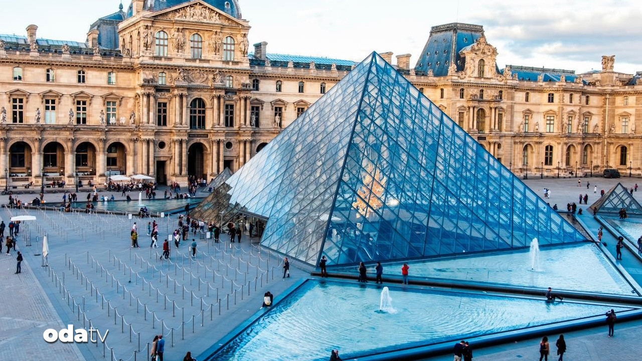 Louvre’da seyyar karakol hamlesi: Pencerelere demir parmaklık