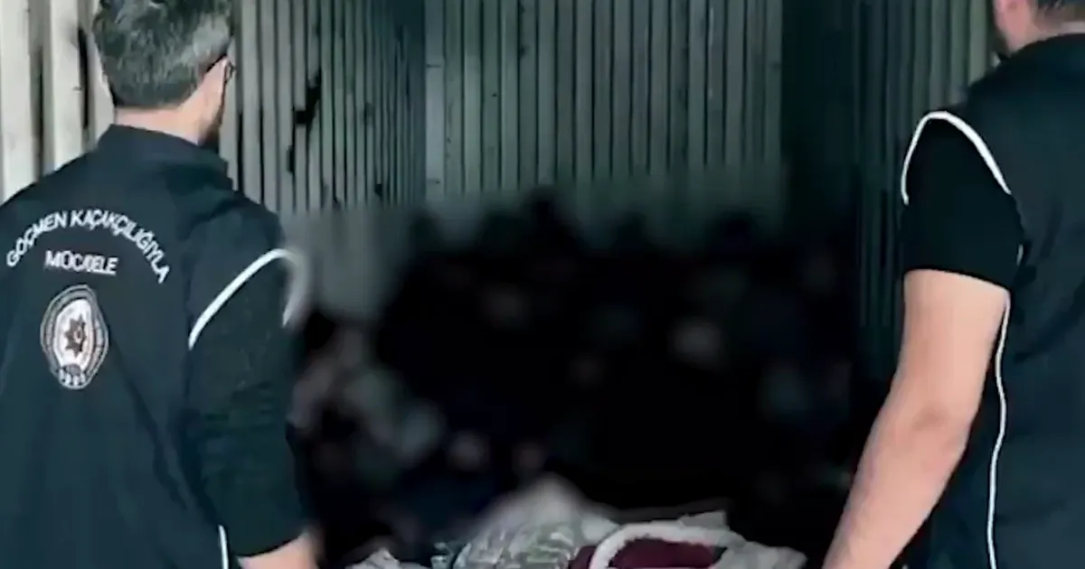 Mersin Limanı’nda konteynerde 44 düzensiz göçmen yakalandı