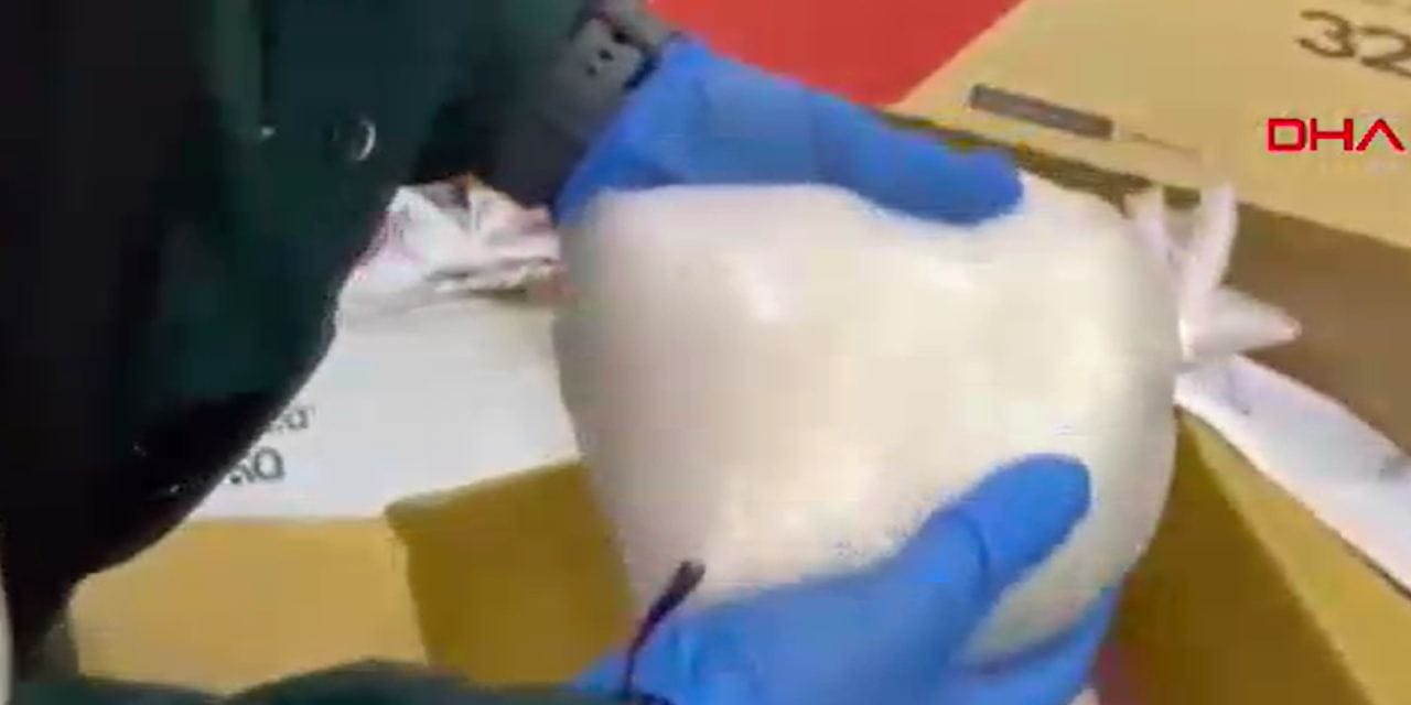 Mersin’deki ev baskınından 40 kilo uyuşturucu çıktı