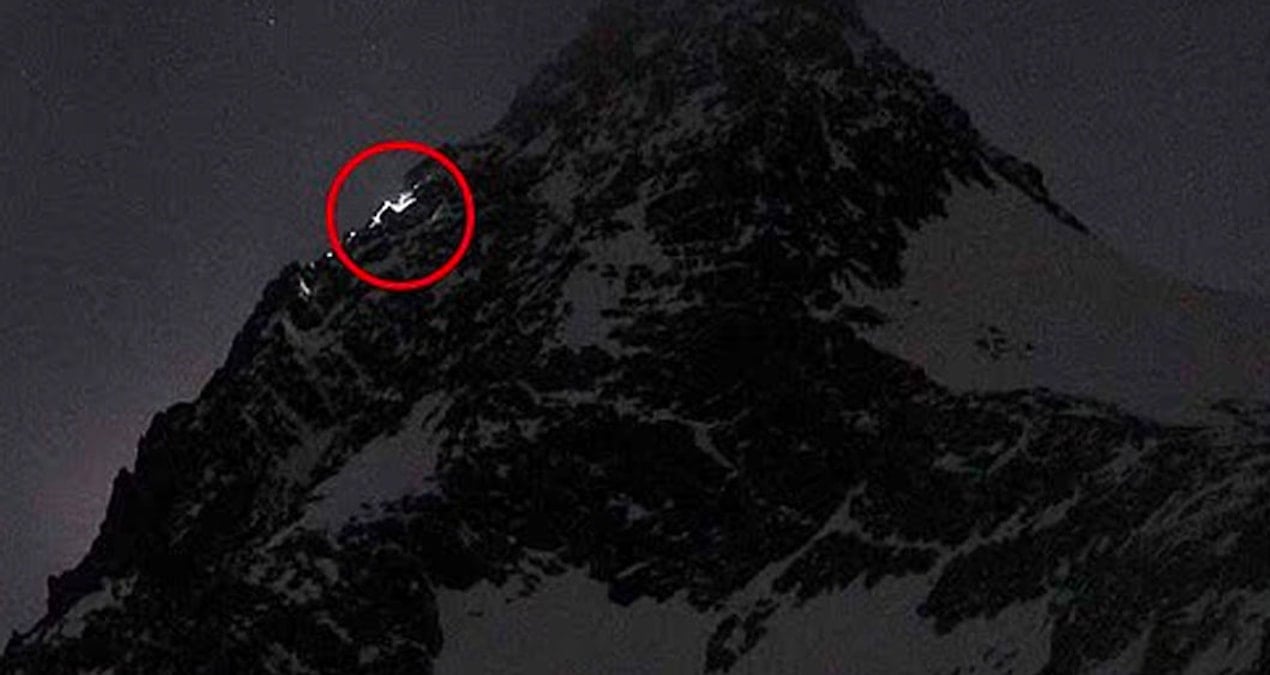 Sevgilisini zirveye 50 metre kala ölüme terk etti