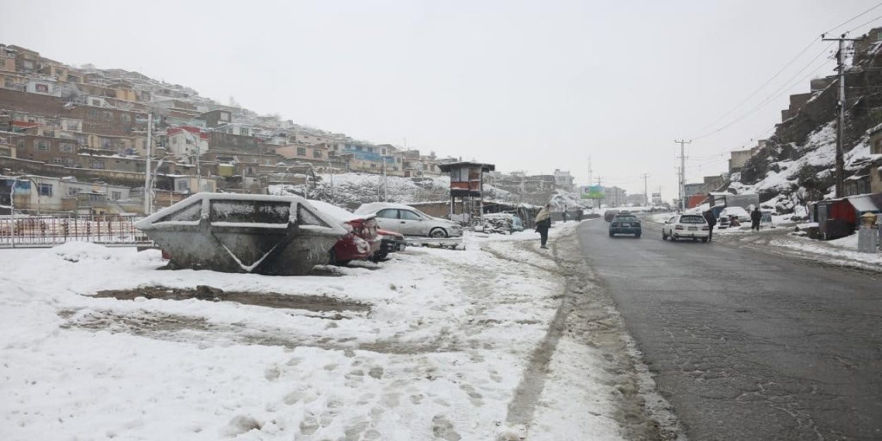 Afganistan’da kar ve selin bilançosu ağır oldu: 12 kişi hayatını kaybetti