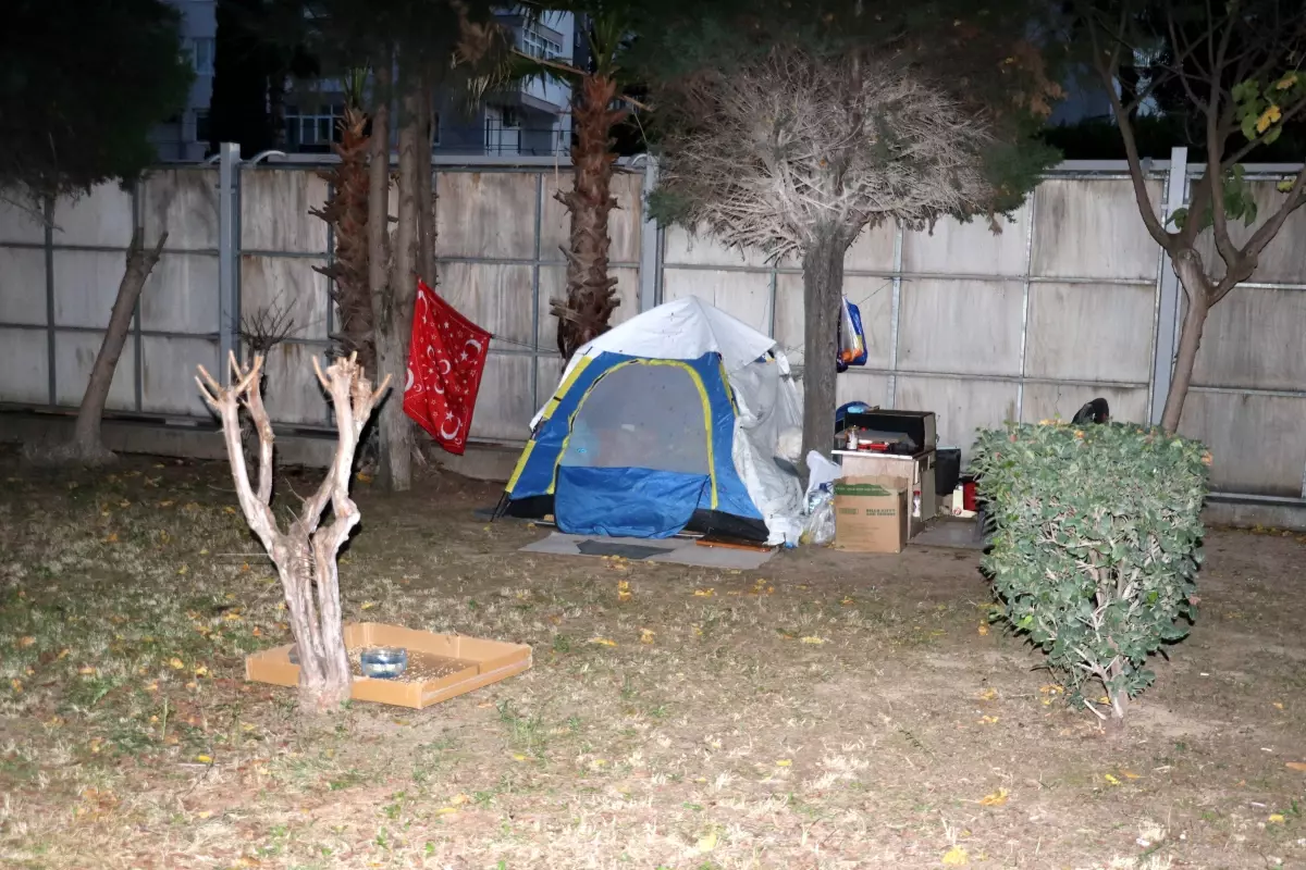 Antalya’da Çadırda Yaşayan Adamın Dramı