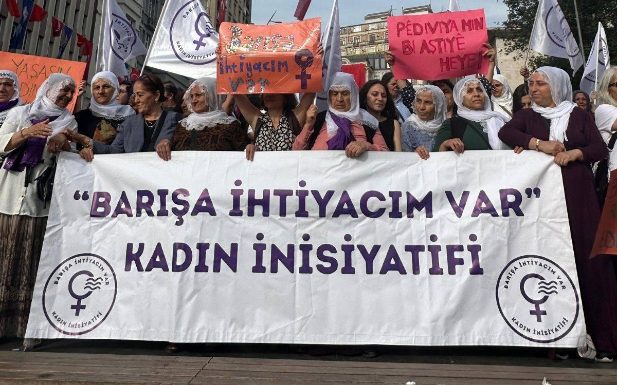 Barışa İhtiyacım Var Kadın İnisiyatifi: HTŞ saldırıları barış sürecini hedef alıyor