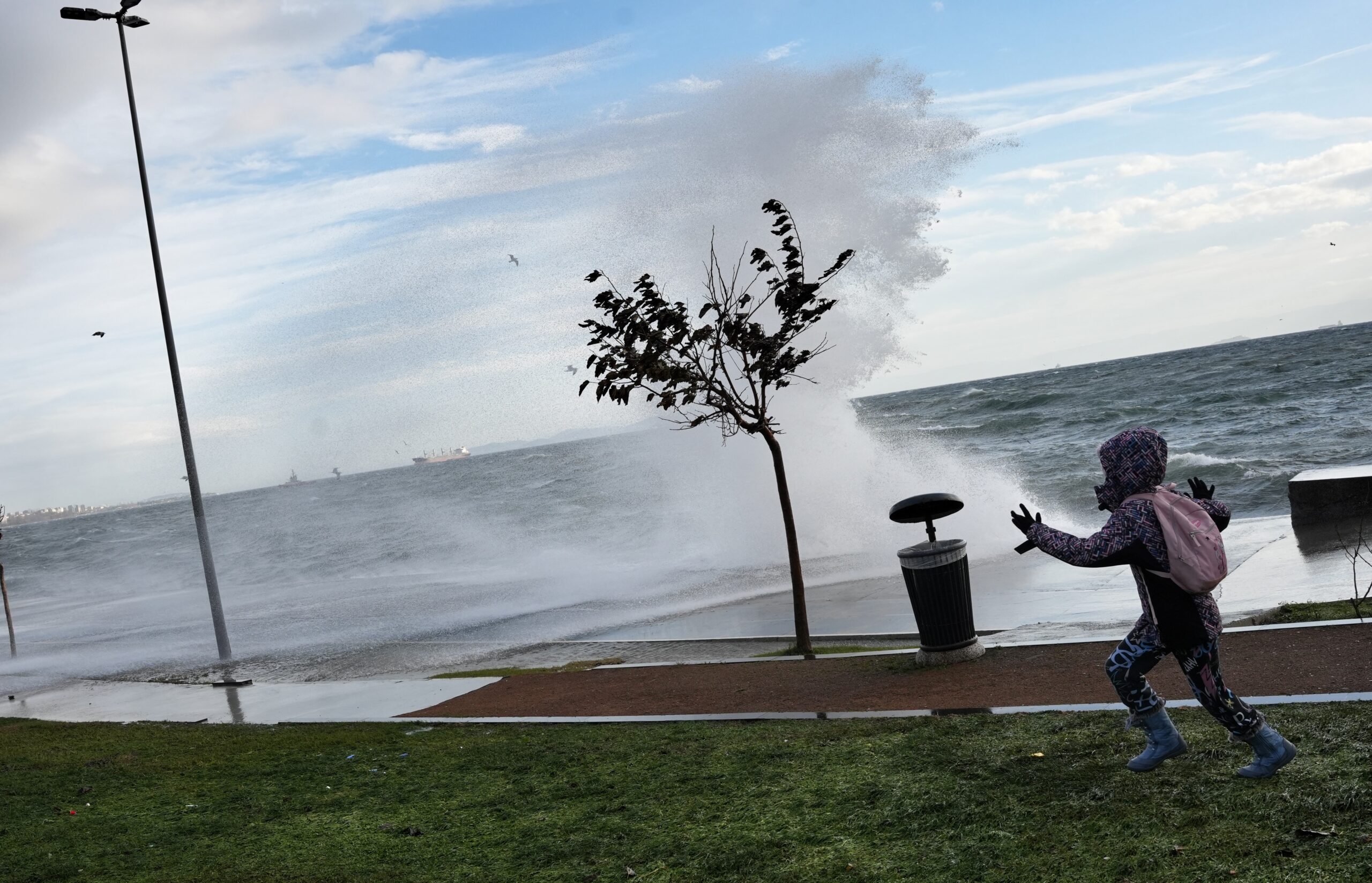 İstanbul için fırtına uyarısı. 80 kilometreye ulaşacak