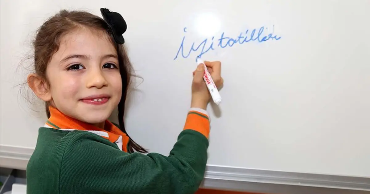 Okullarda 1. dönem bitiş tarihi 2026: 15 tatil ne zaman başlayacak, karne günü ne zaman?