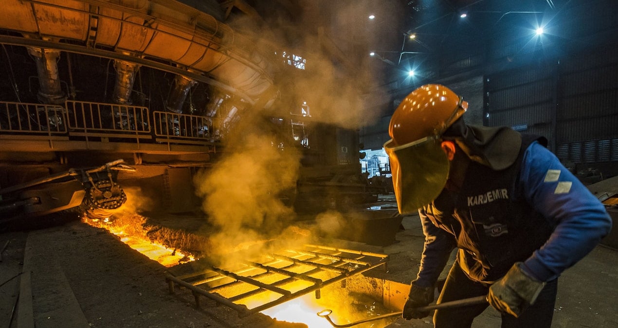 Sanayi üretim endeksi sınırlı yükseldi