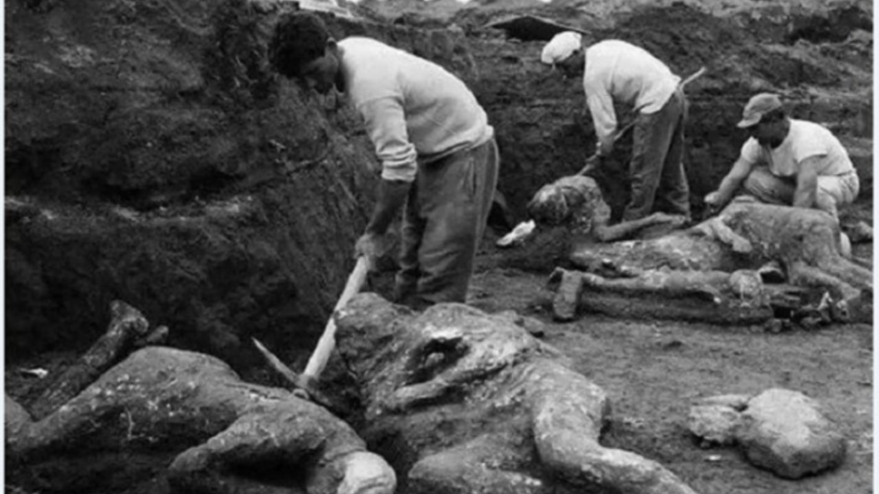 Taş kesilmiş insanların ibretlik nişanesi: Pompei faciası