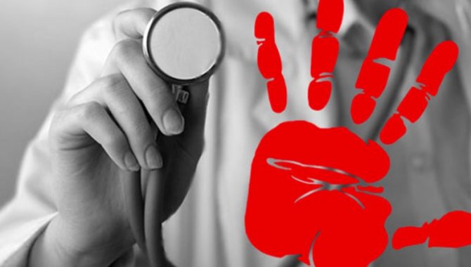 72 hasta muayene eden doktora randevusuz hasta şiddeti