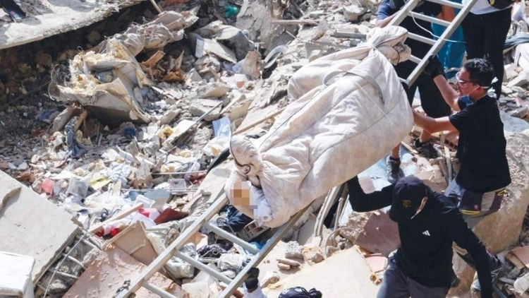 Venezuela’da 50 bin kişi enkaz altında… Umutla ölüm arasında zamana karşı yarış